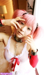 Sexy Japanese Girl Cosplayer 22580