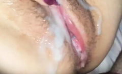 Girls pussy covered in cum load she orgasms with squirt